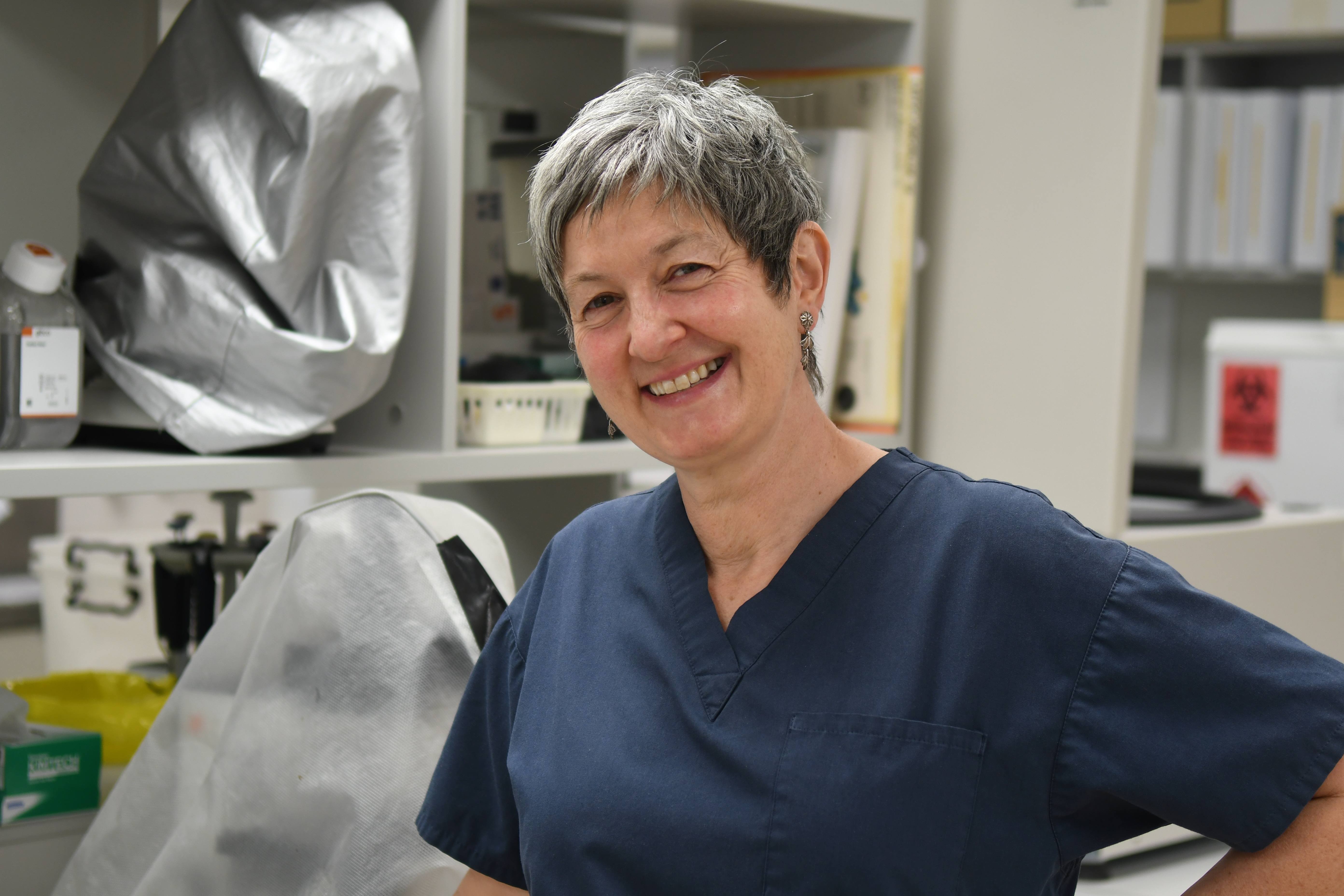 A professora Justine Smith, da Flinders University: toxoplasmose recebe atenção limitada nas agendas globais de saúde — Foto: Flinders University