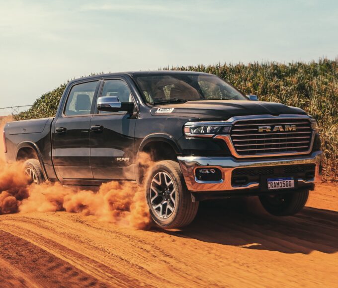 RAM 1500 — Foto: Divulgação / Stellantis