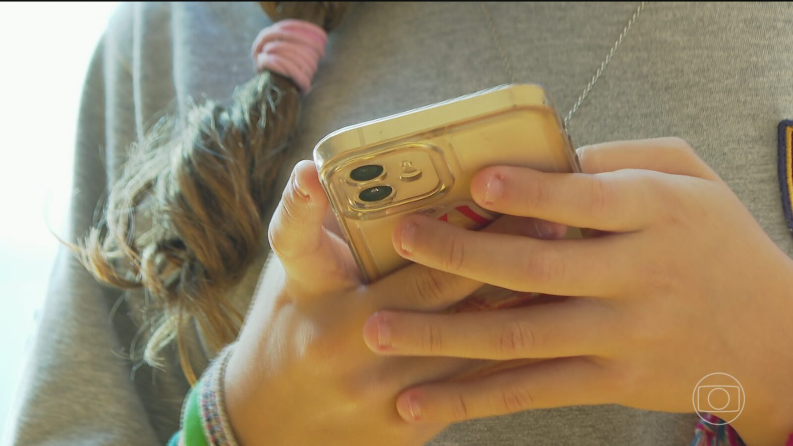 Multa de mais de R$ 150 milhões: ANPD afirma que TikTok falhou na proteção de informações de crianças e adolescentes — Foto: Jornal Nacional/ Reprodução